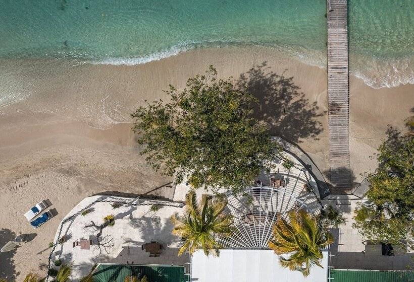 هتل Bequia Plantation