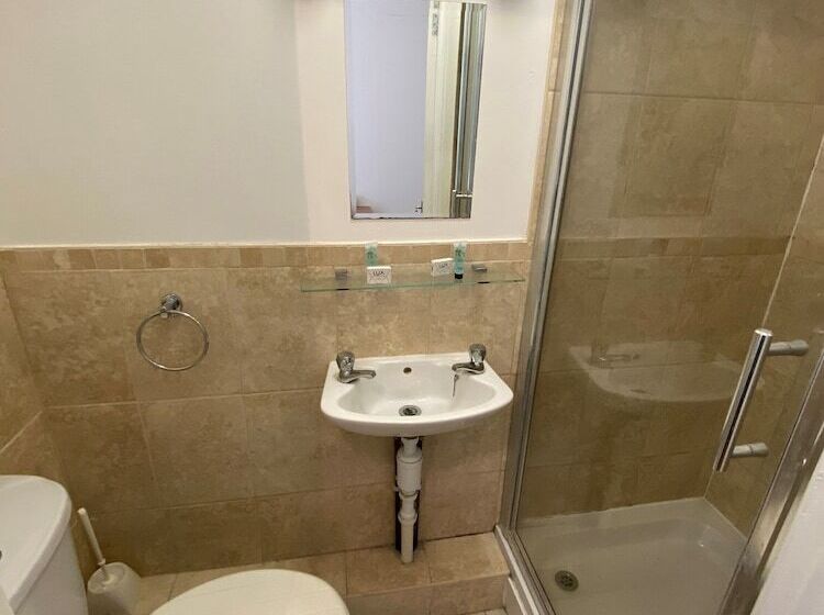 فندق Buckingham Guest House For Contractors