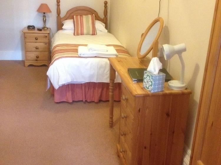 בית מלון כפרי By The Sea Bed And Breakfast