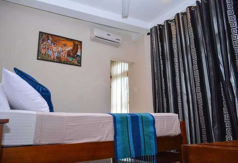 فندق Camarin Residence