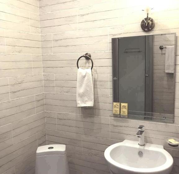 בית מלון כפרי Central