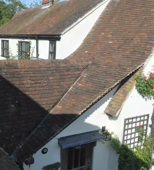 هتل Chequer Cottage
