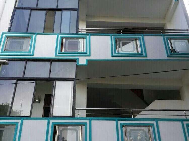 Hotel Colombo Apartments   Harmers Avenue