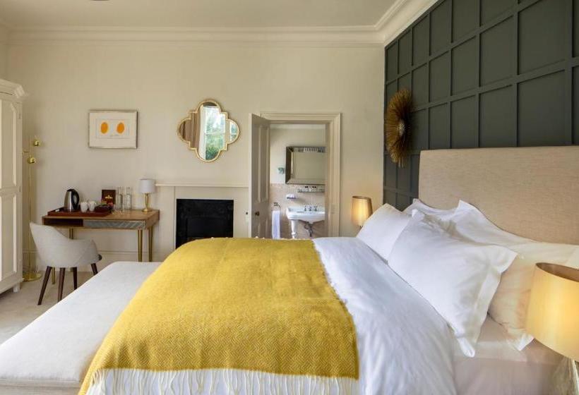 酒店 Crestow House