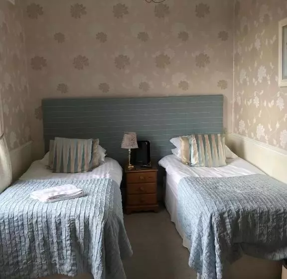 هتل Crook Lodge