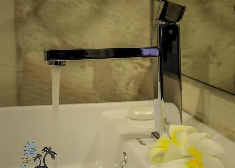 בית מלון כפרי D Plus B&b Negombo