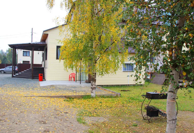 Hotelli Guest House On Muezerskaya