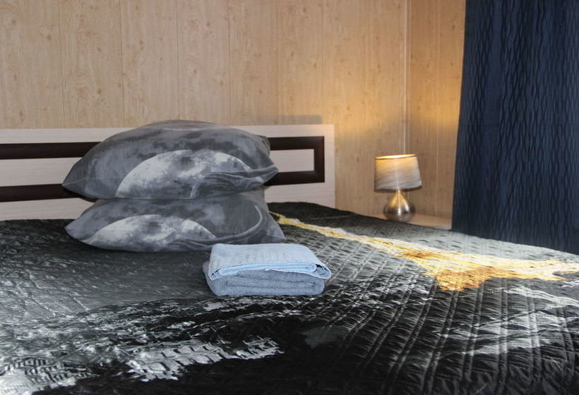 酒店 Guest House On Muezerskaya