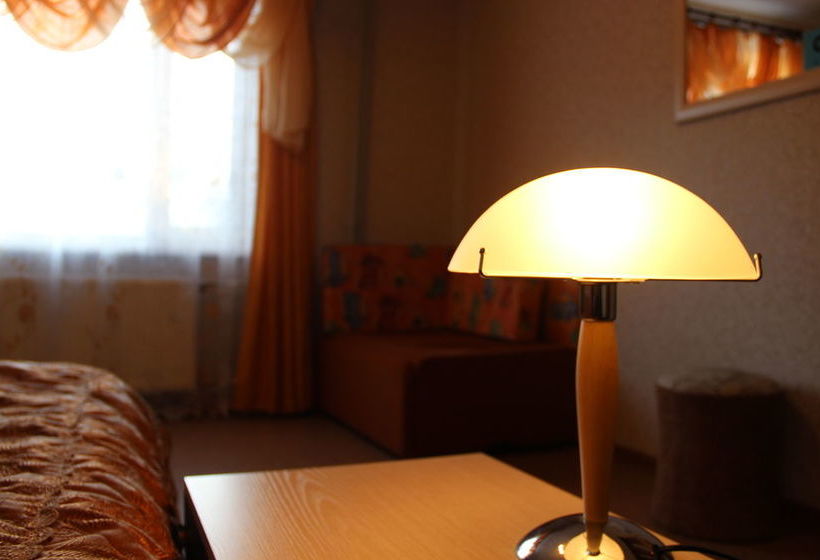 酒店 Guest House On Muezerskaya