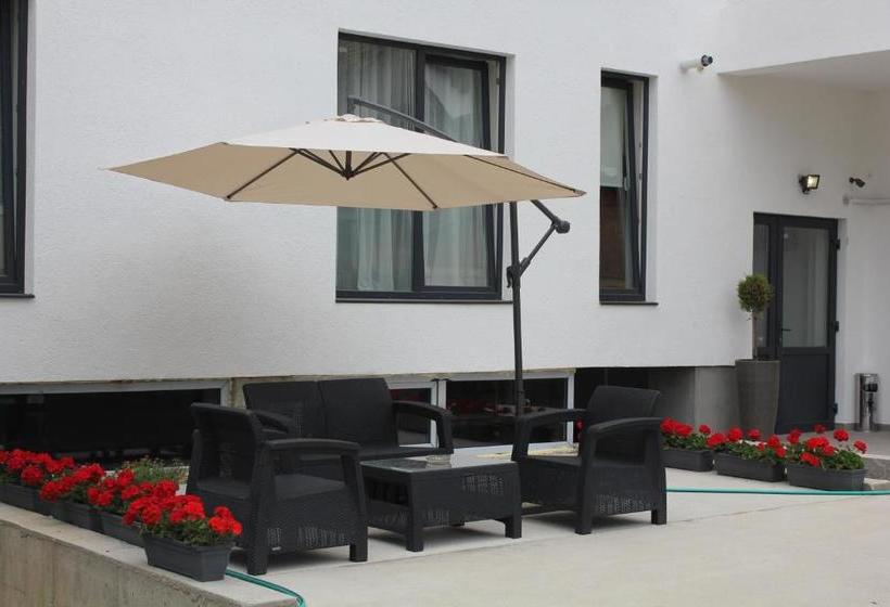 Hotel Hermann Apartments