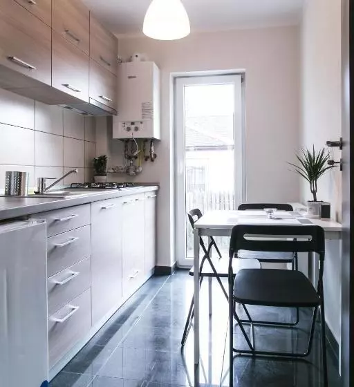 هتل Hermann Apartments