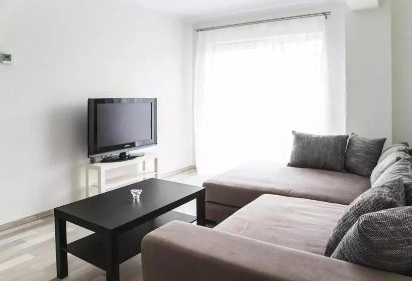 هتل Hermann Apartments