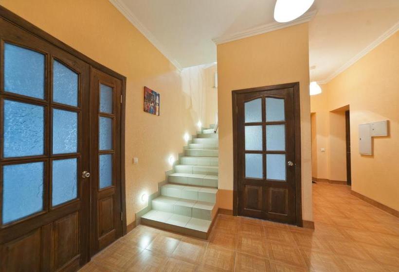 Отель Hz Hostel