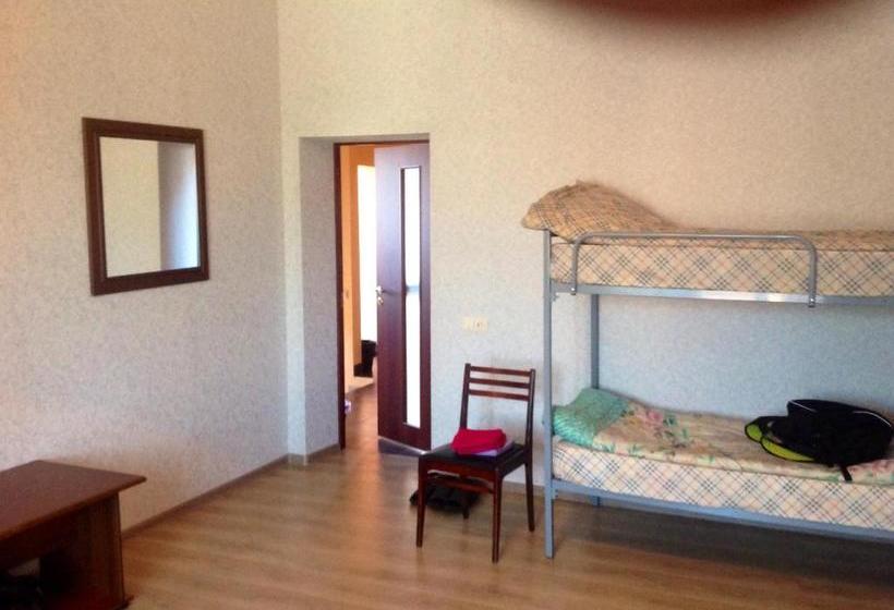 Отель Hz Hostel