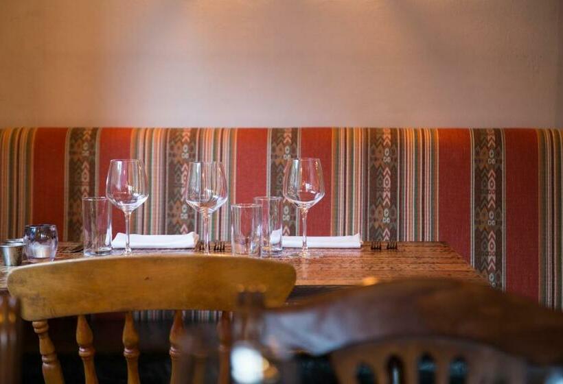 酒店 King John Inn