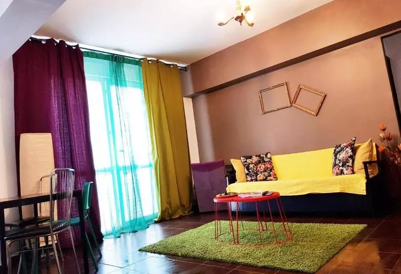 Hotelli Korona Downtown Apartments