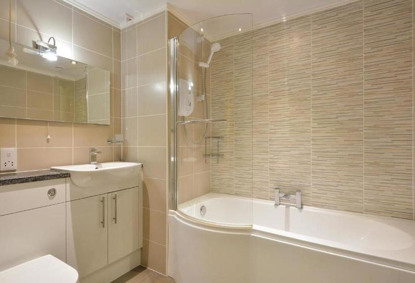 Hotel Melfort Village