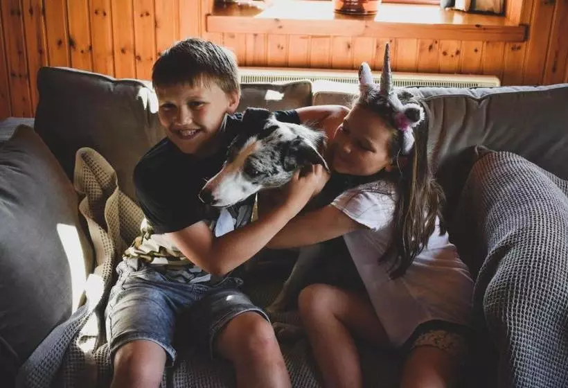 هتل Melfort Village