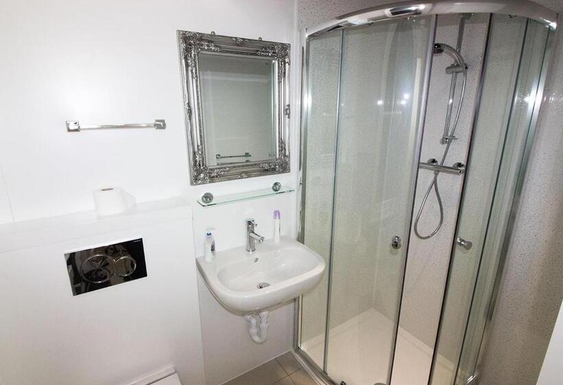 בית מלון כפרי Namaste Palace