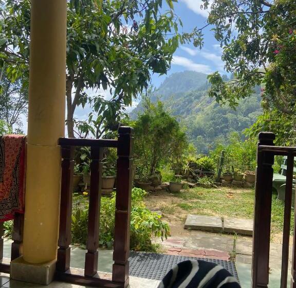 فندق Pasan Guest