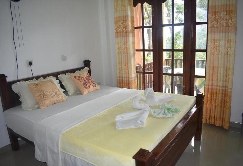 فندق Pasan Guest