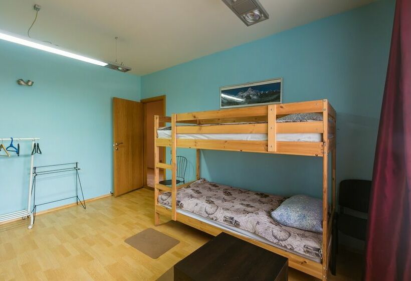 ホテル Stop House   Hostel