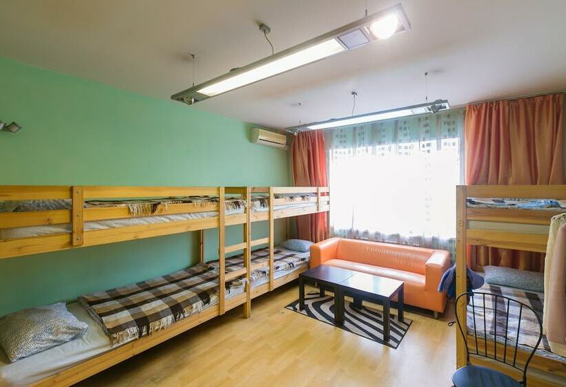 ホテル Stop House   Hostel