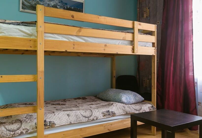 ホテル Stop House   Hostel