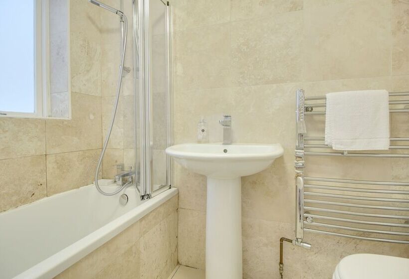 فندق Sunny Cottage | By My Getaways | Free Parking