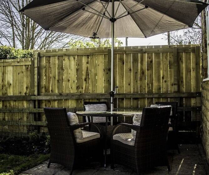 酒店 The Old Granary   Holiday Cottage