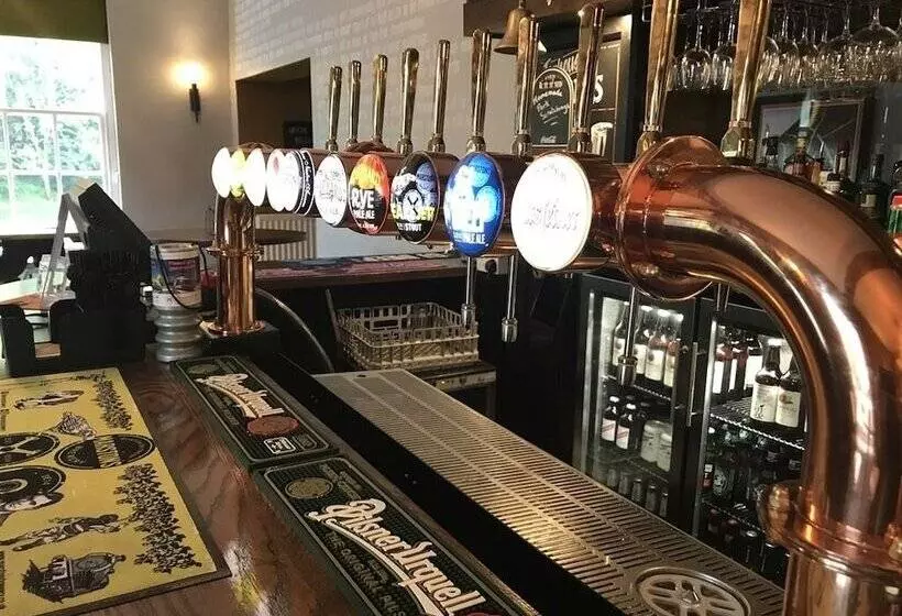 The Swan Hotel Smoke & Taphouse