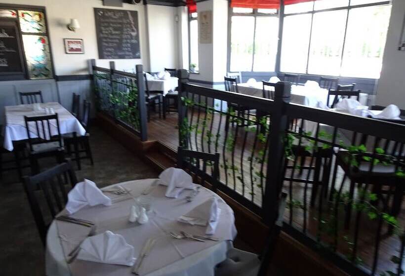 בית מלון כפרי Victoria Inn