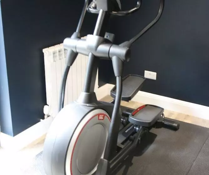 Hotelli Westciti Caroco Apart