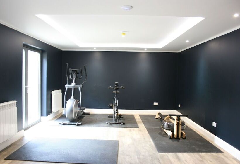 ホテル Westciti Caroco Apart