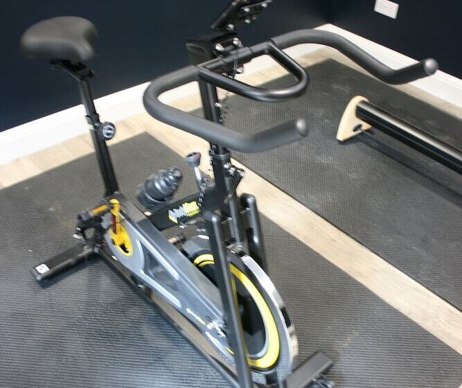 ホテル Westciti Caroco Apart