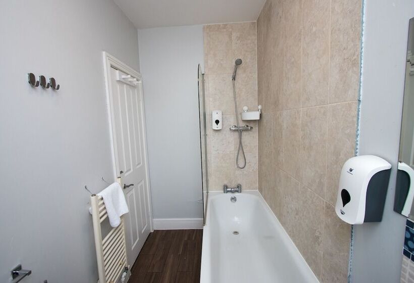 ホテル Westciti Caroco Apart