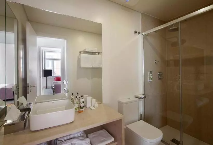 Grape Harbor Prata Apartments