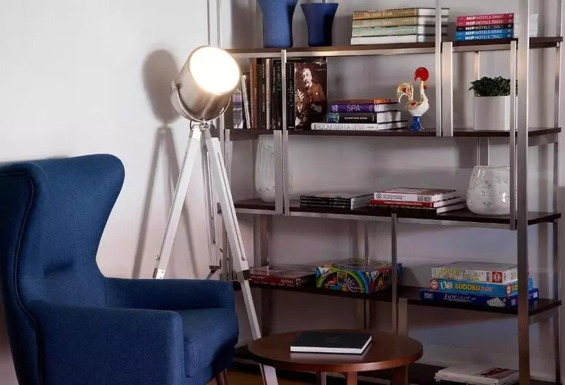 Grape Harbor Prata Apartments