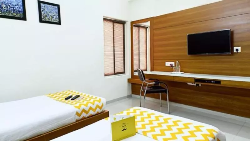 Fabhotel Eminent Suites Gachibowli