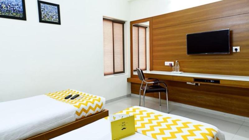Fabhotel Eminent Suites Gachibowli
