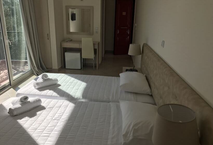 Hotel Ai Helis Resort