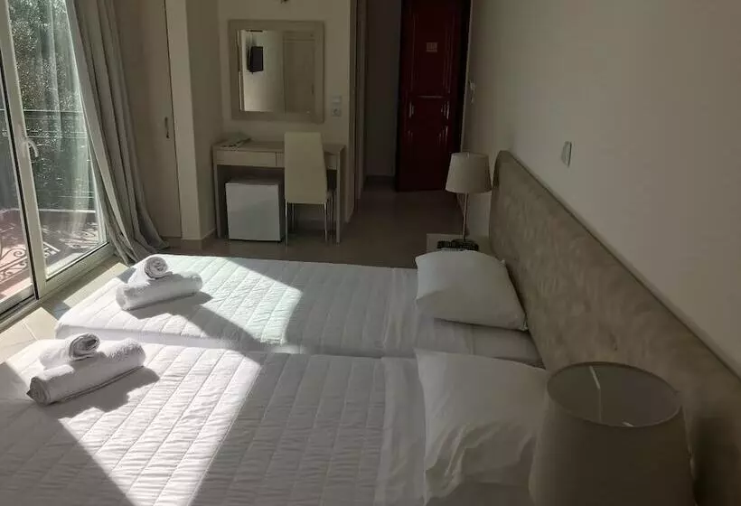 ホテル Ai   Helis Resort
