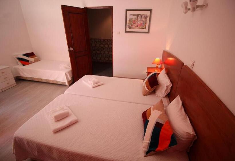 فندق Dom Carlos I