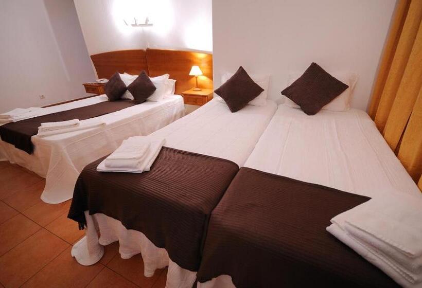 فندق Dom Carlos I