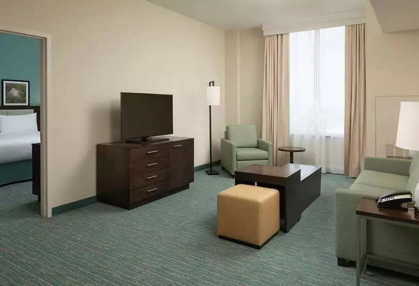 Hotelli Doubletree By Hilton Miami   Doral, Fl