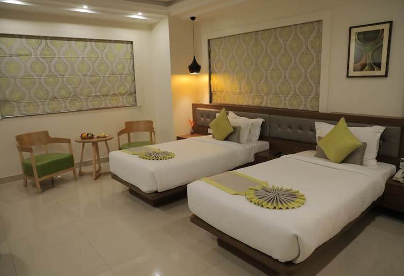 Hotel Aishwarya Regency