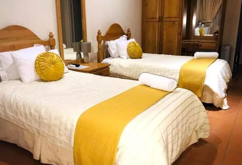 ホテル Emoyeni Guest House