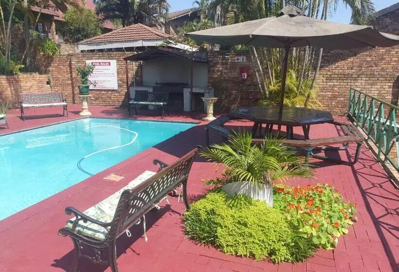 ホテル Emoyeni Guest House