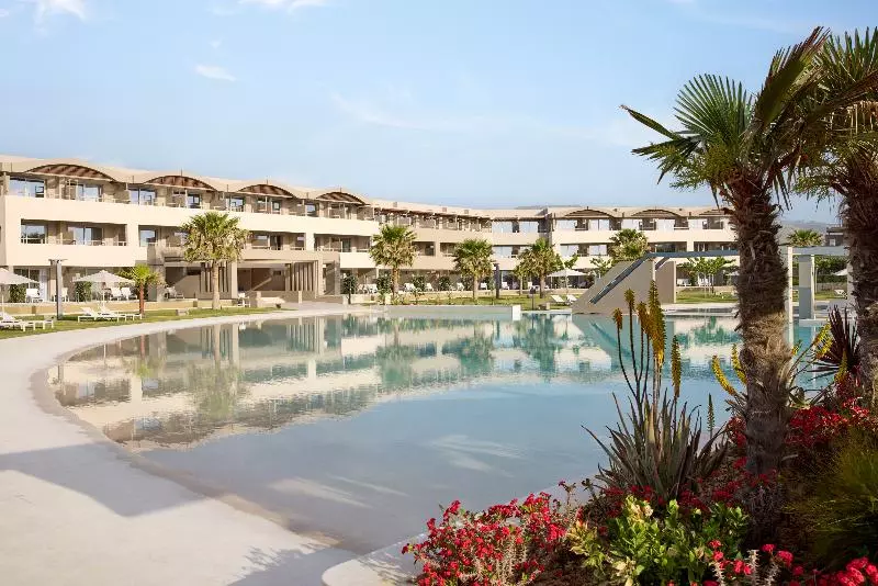 Hotelli Euphoria Resort  All Inclusive