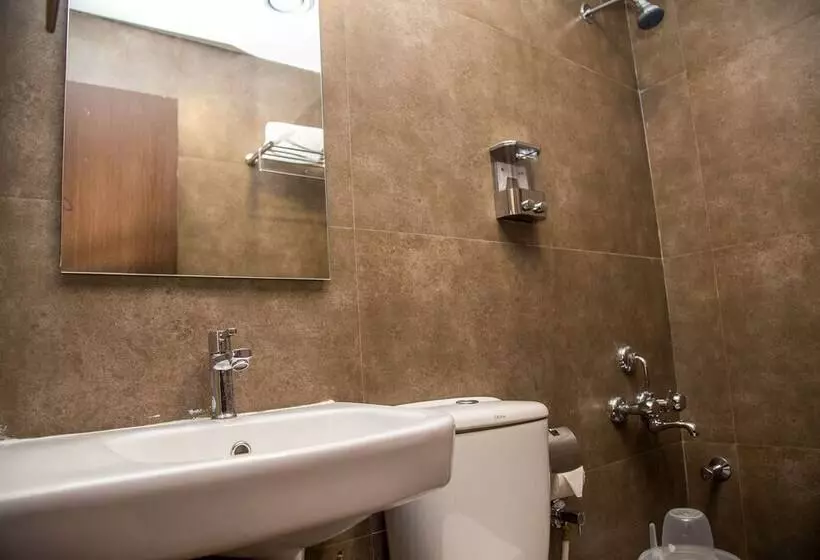 Fabhotel Astra Suites   Hsr Main Road